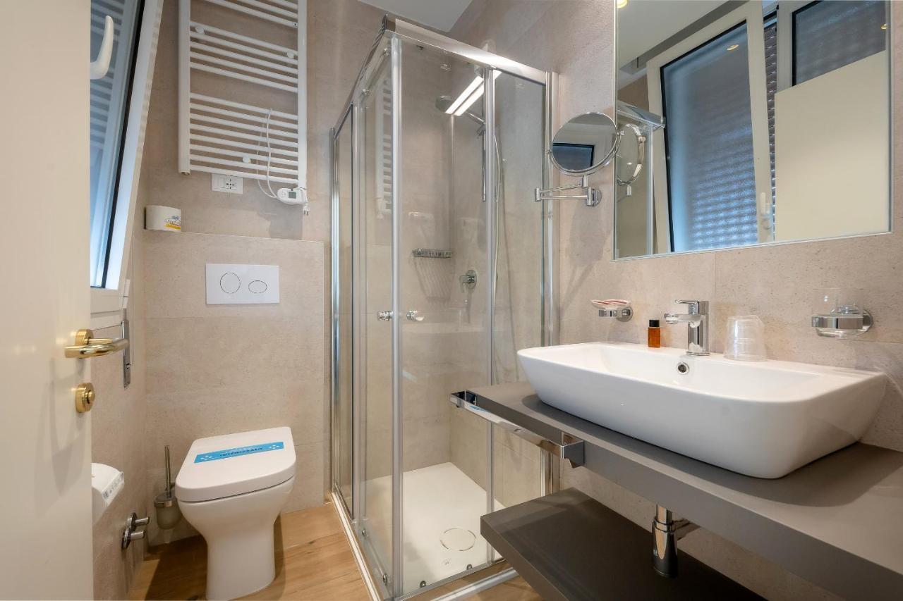 Hotel Le Lampare กาออร์เล ภายนอก รูปภาพ
