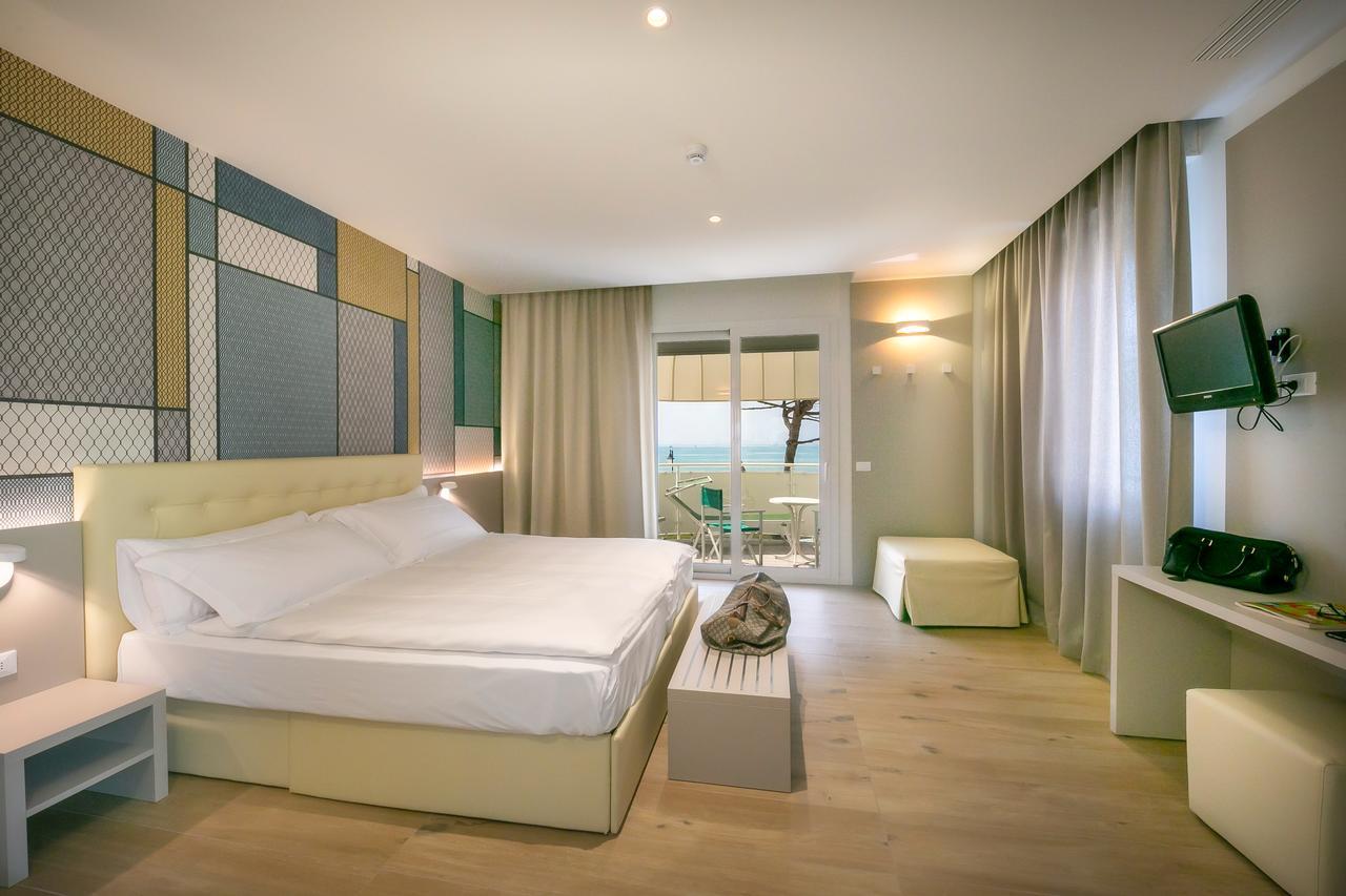 Hotel Le Lampare กาออร์เล ภายนอก รูปภาพ