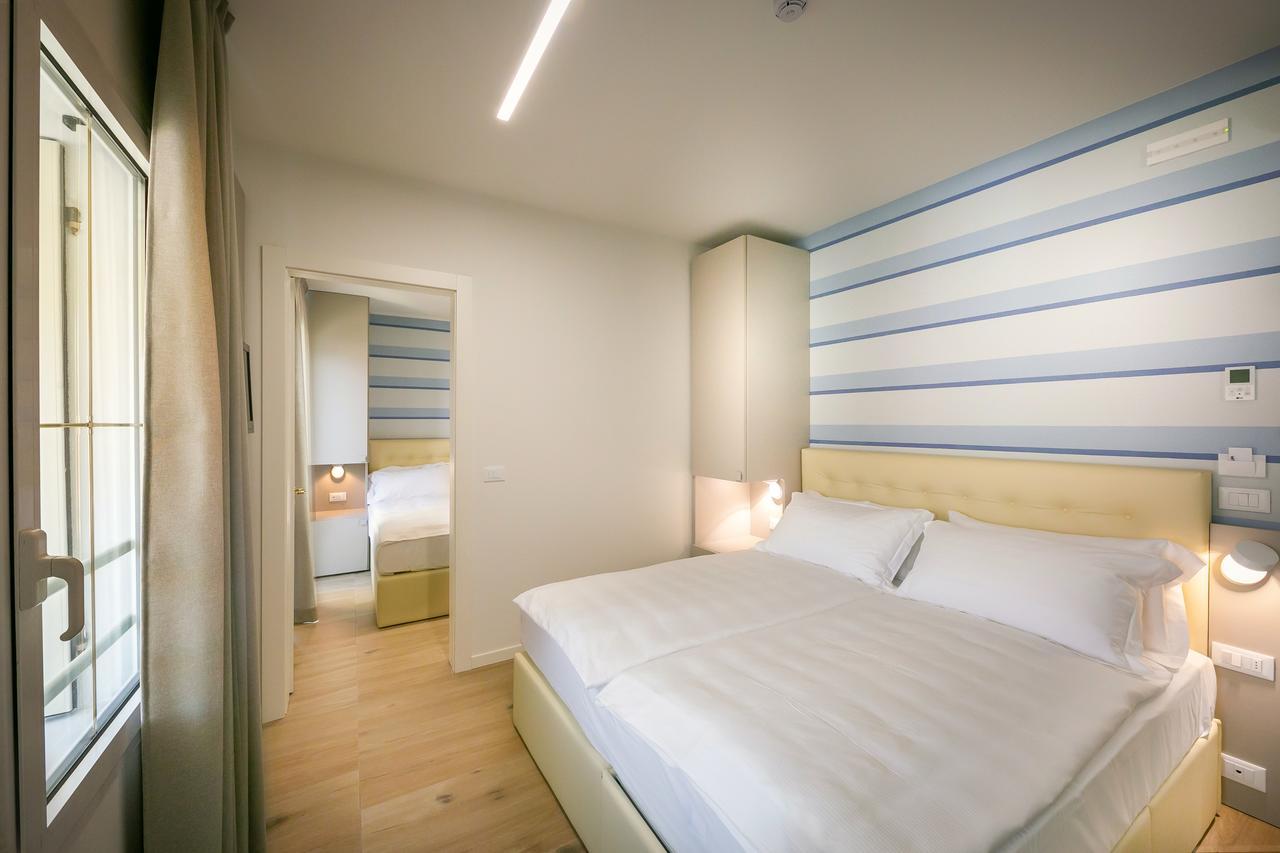 Hotel Le Lampare กาออร์เล ภายนอก รูปภาพ