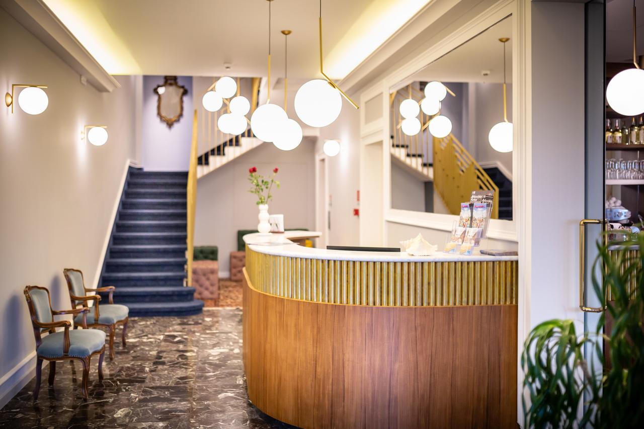 Hotel Le Lampare กาออร์เล ภายนอก รูปภาพ